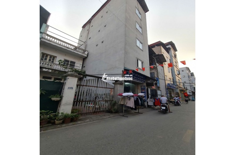 Bán dãy trọ sinh viên Nông nghiệp, Gia Lâm, Hà Nội. Đất 60m2, 10 phòng thuê full, chỉ nhỉnh 8 tỷ. Lh 0989894845
